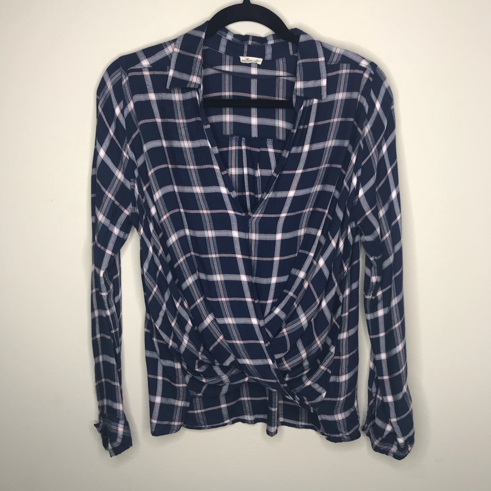 Hollister long sleeve top
